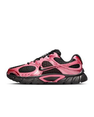 Nike V5 RNR Women's Shoes with Reflective Design Accents. Nike SG